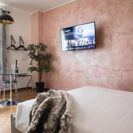 Pink Intimate Jacuzzi Suite Trastevere - Top Collection Roma Exterior foto